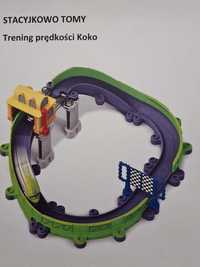 Stacyjkowo Tomy. Trening prędkości Koko. Wiek 3+