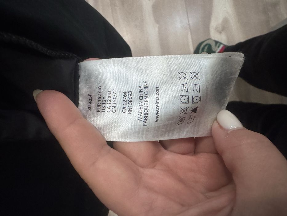 Пуховик на дівчинку