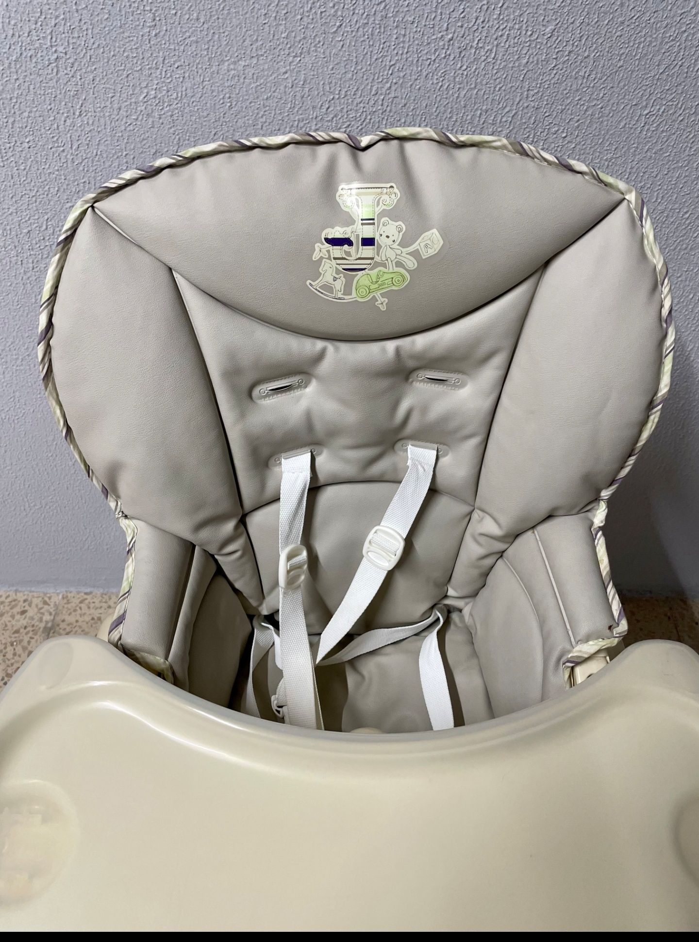 Cadeira de refeição Bébé Confort