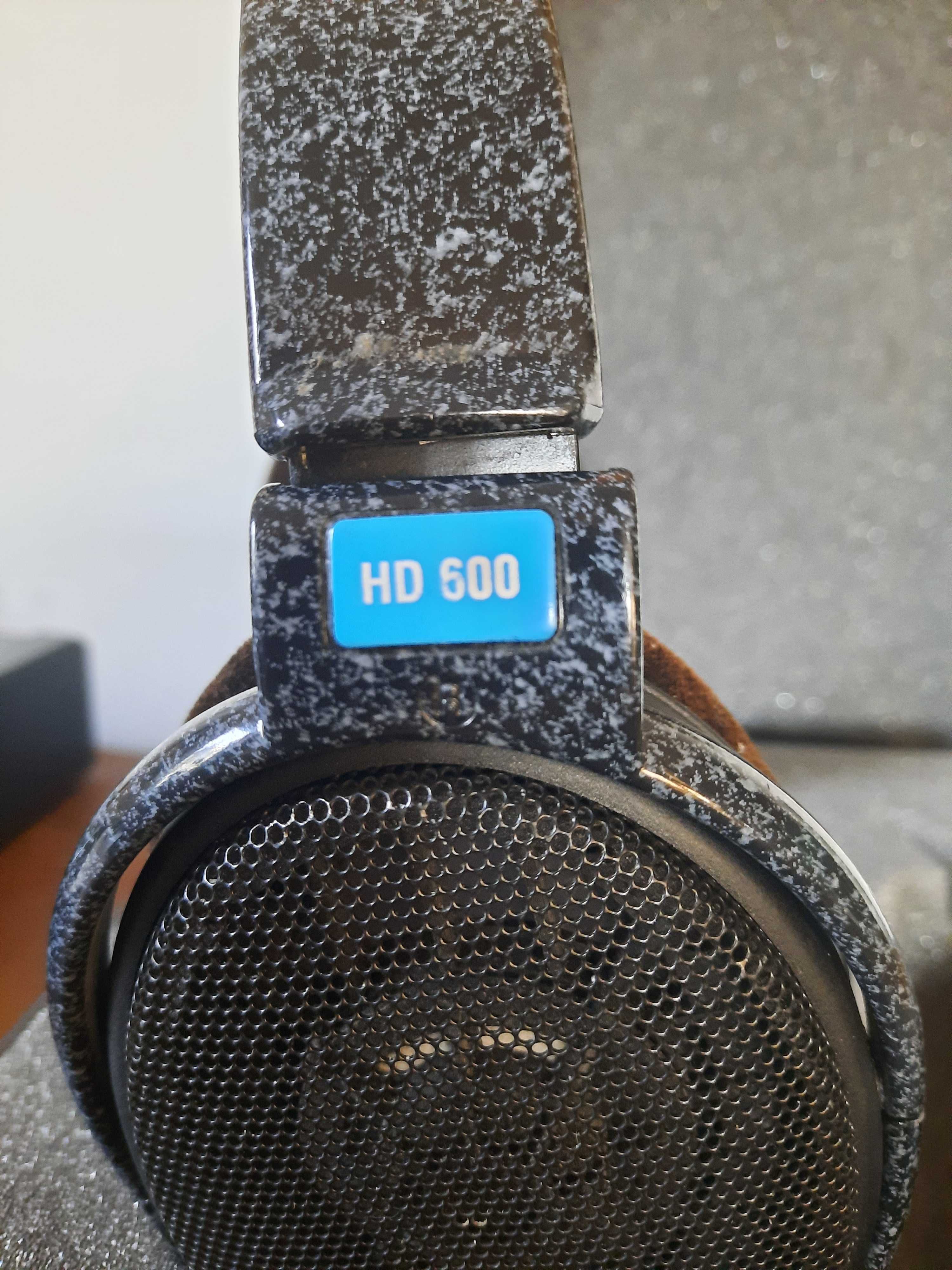 Słuchawki SENNHEISER HD600 audiofilskie