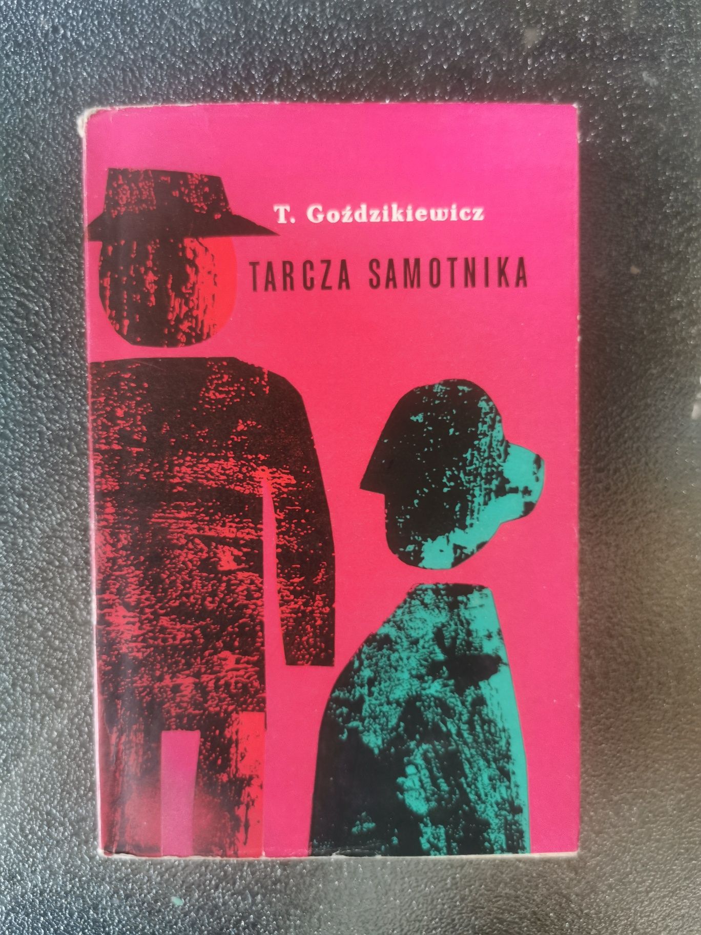 Tarcza samotnika Goździkiewicz oraz Popioły Żeromski