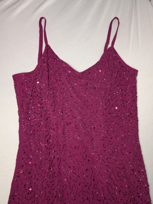 Długa sukienka o kroju syreny