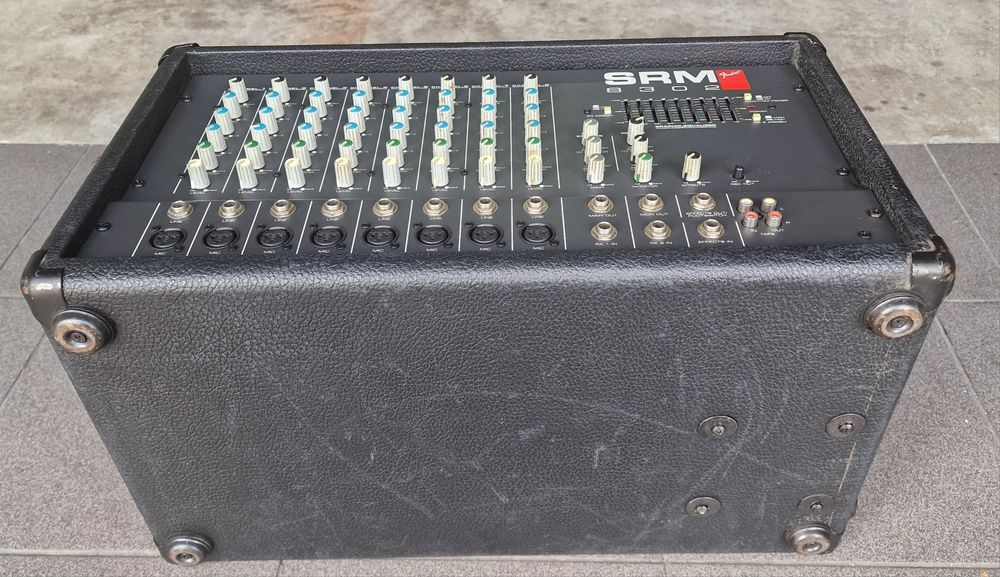 Fender SRM 8302 mixer 8 kanałowy