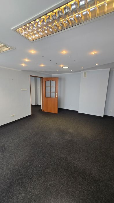 Wynajme biznesowy lokal przy deptaku 1 Maja