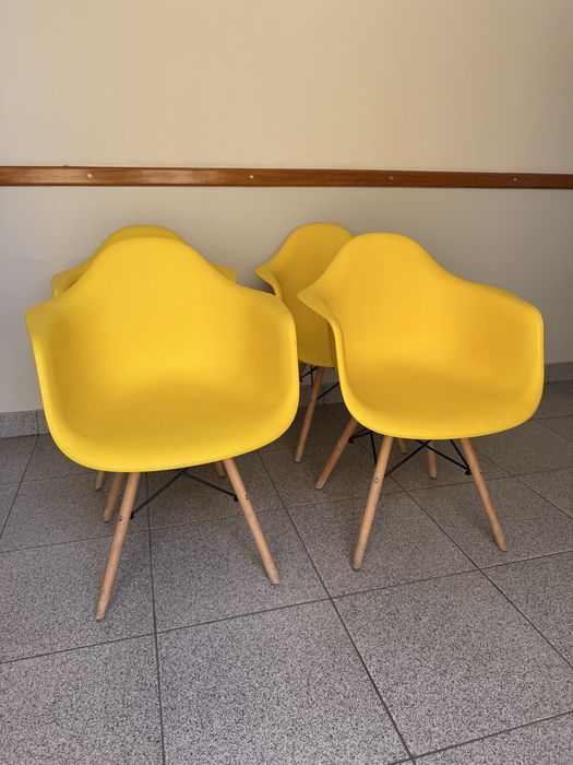4 Cadeiras Amarelas Copenhaga