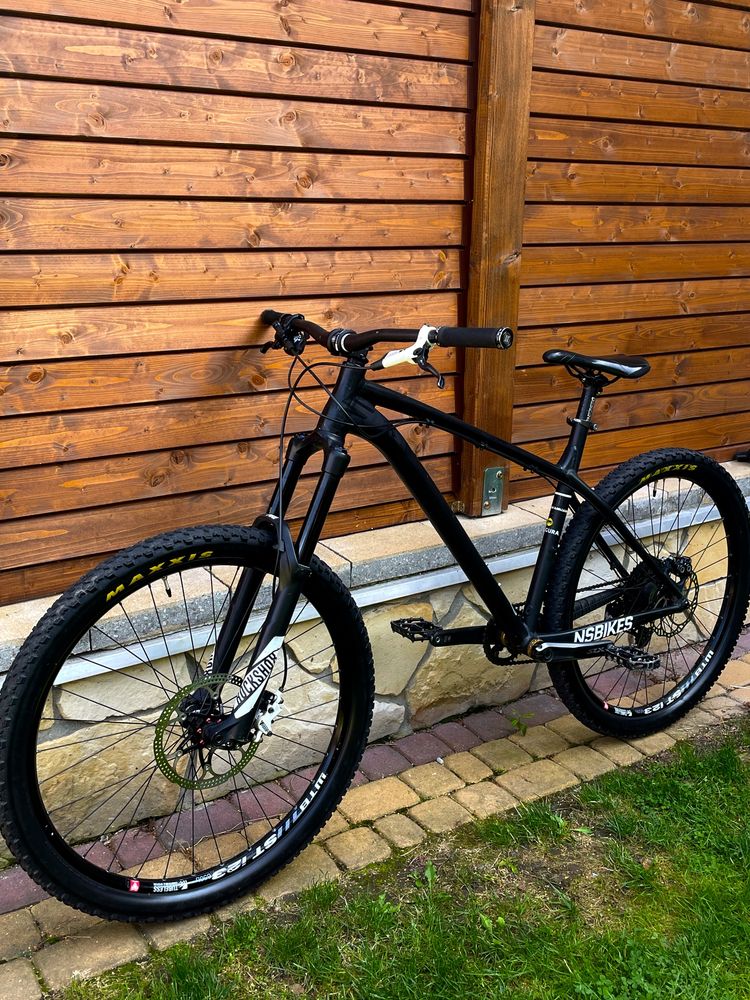 NS Eccentric Evo 27.5 L [ Primal Hornet Meta Roscoe Laufey enduro ht ]