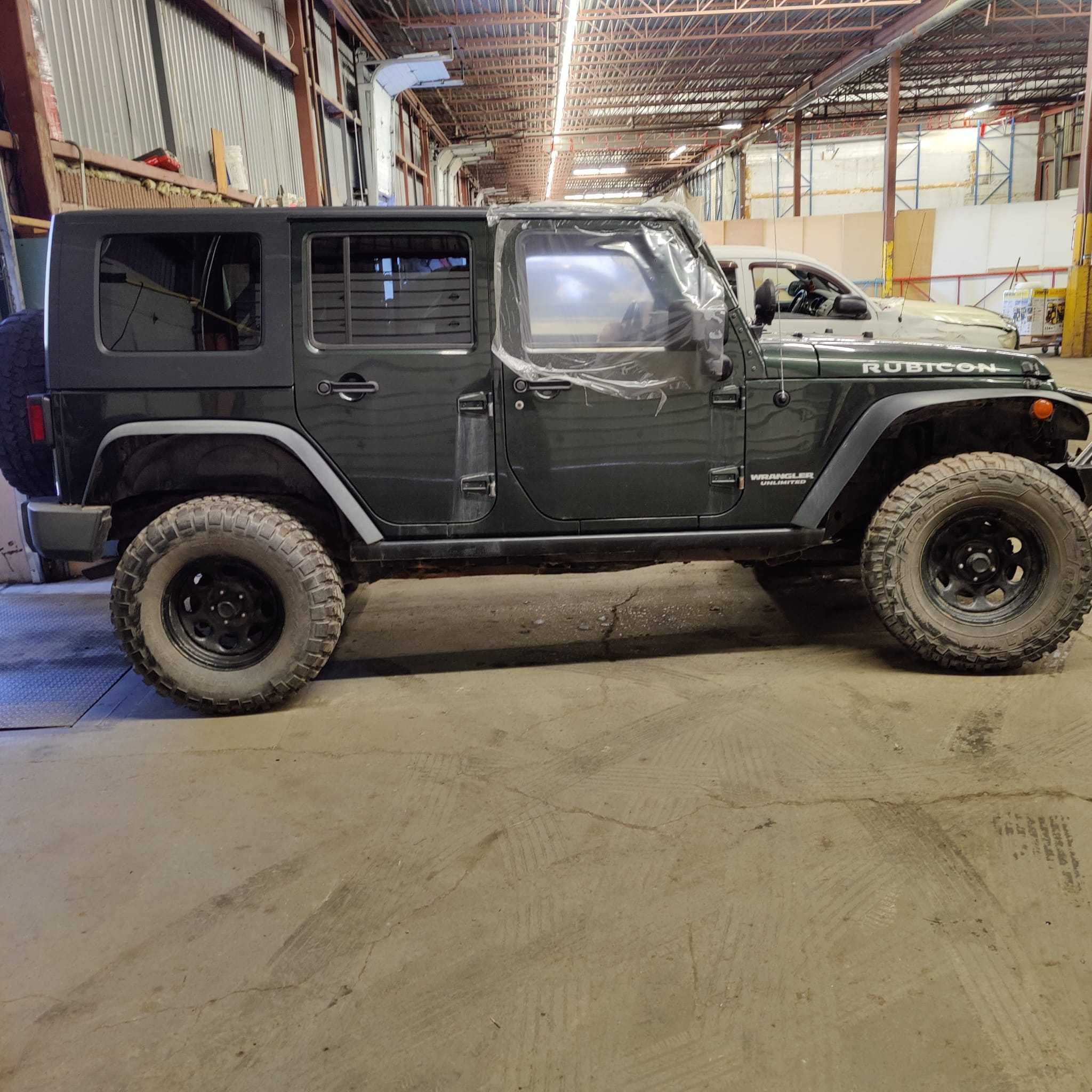 Jeep Wrangler Rubicon JK 2010r części