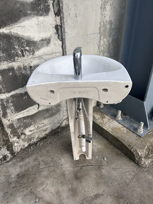 Sanitarios e lavatorios