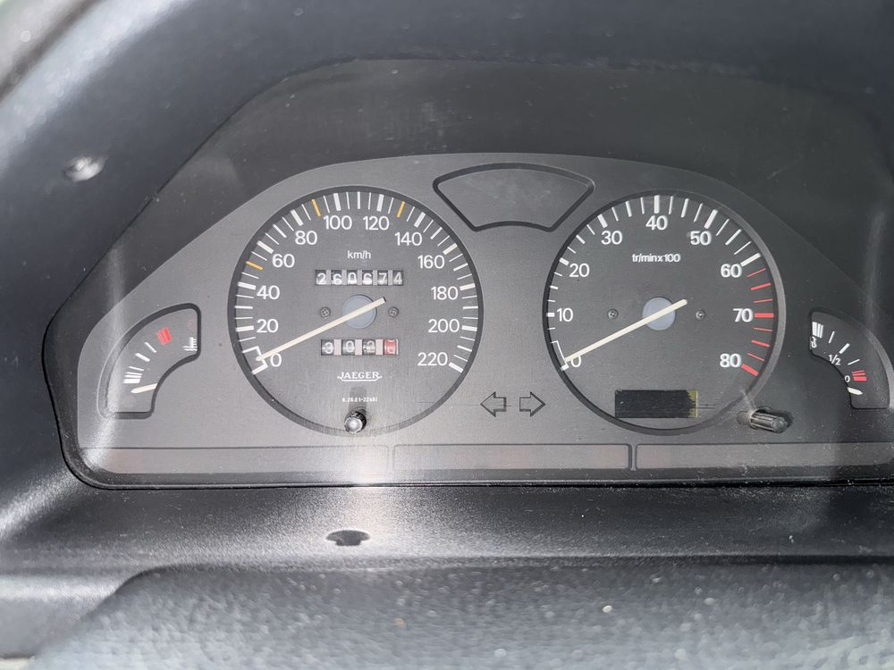 Peugeot 106 1.1 Open 04/98