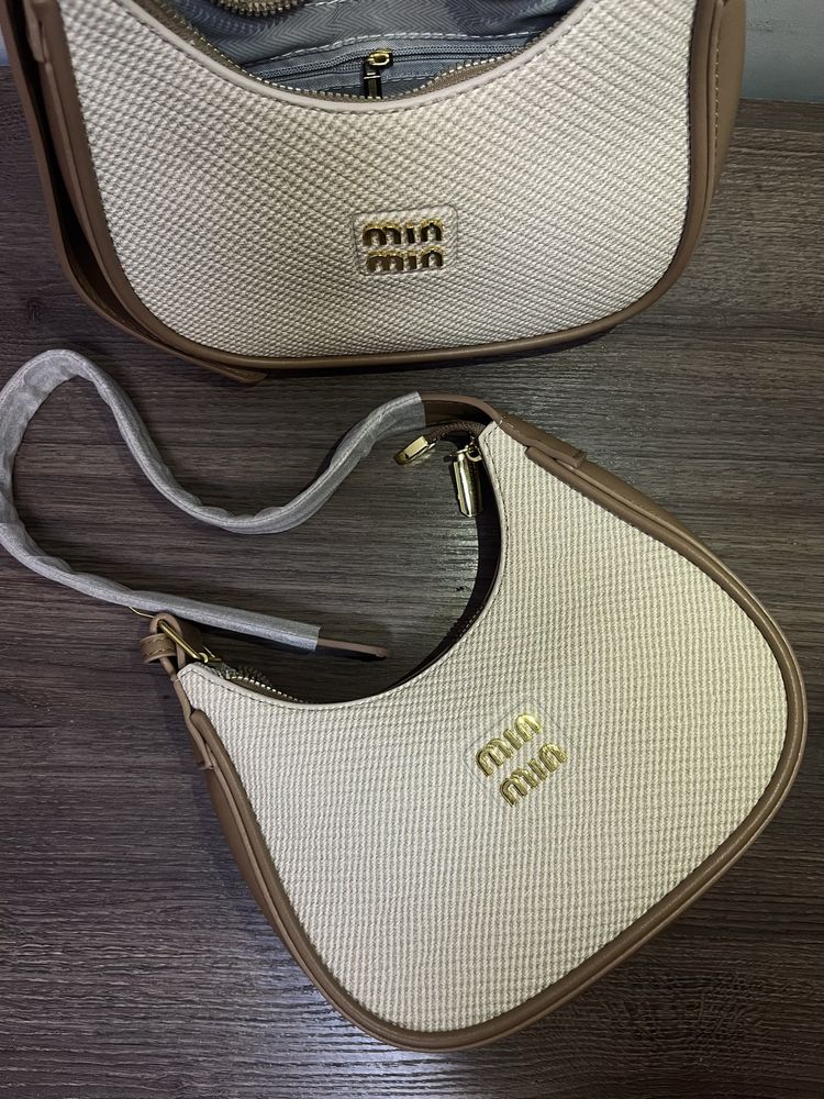 Сумка середня miu miu з регульованою довжиною