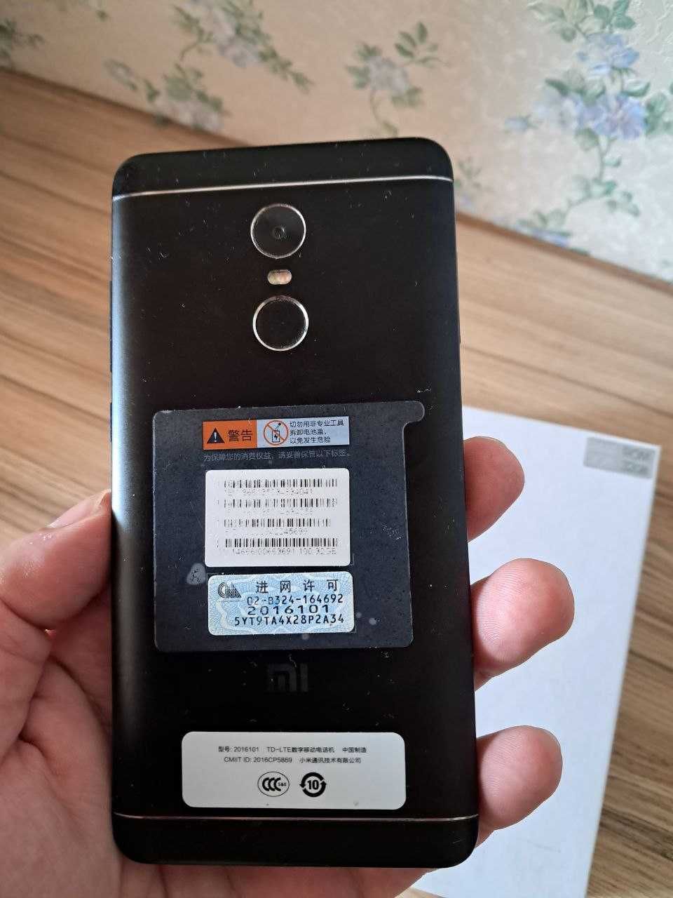 Продам смартфон Xiaomi Redmi Note 4x 3/32gb