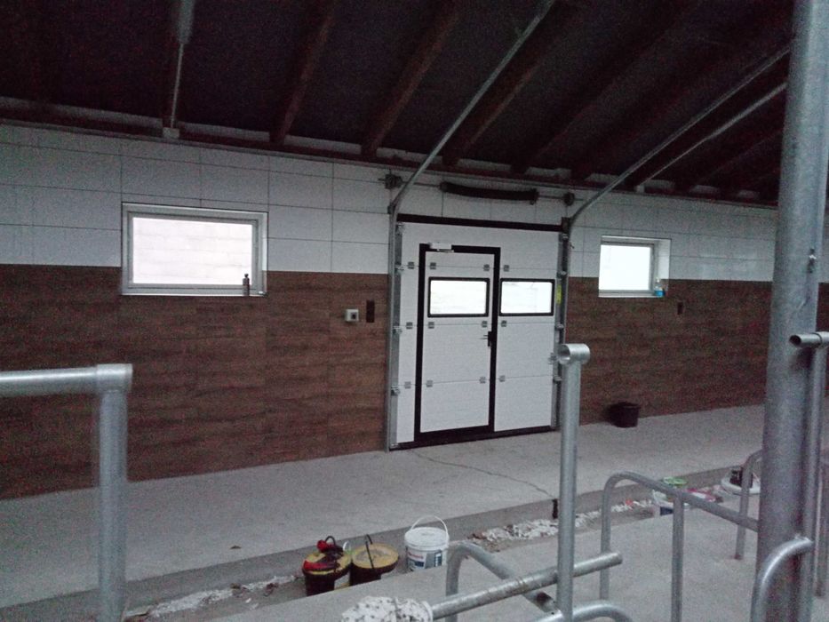 Brama segmentowa garażowa przemysłowa bramy garażowe Rakszawa