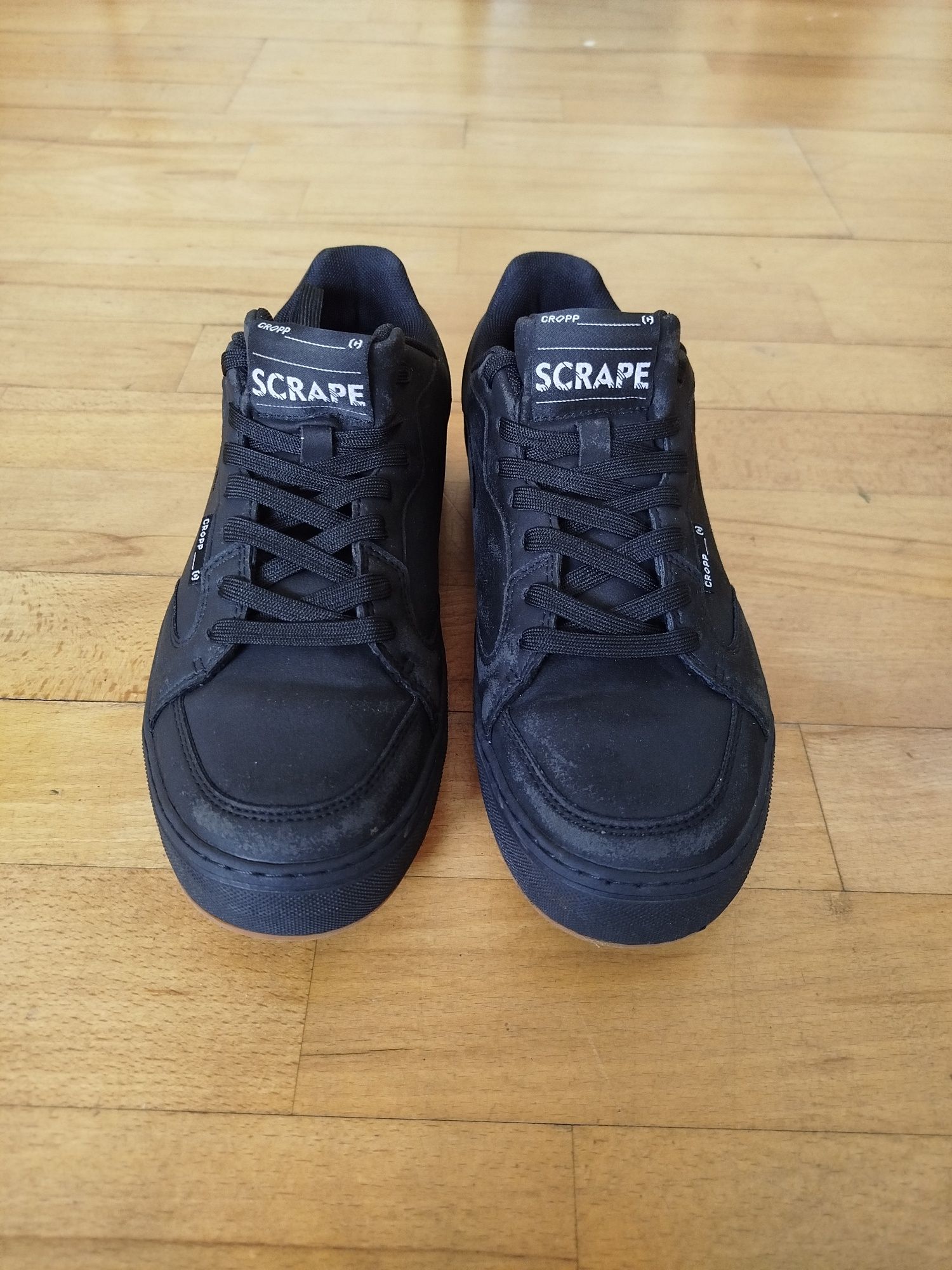 Buty sportowe męskie cropp