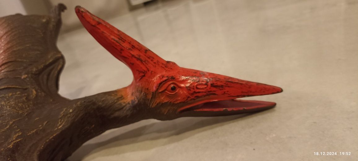 Duży gumowy pterodaktyl