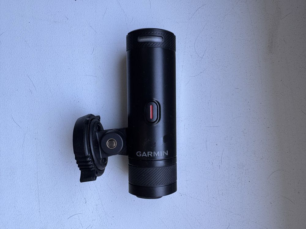 Garmin varia ut800 lampka rowerowa światło przednie led oświetlenie