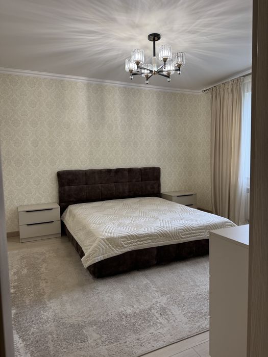 Сучасний будинок / Ковель/вул.Гонти