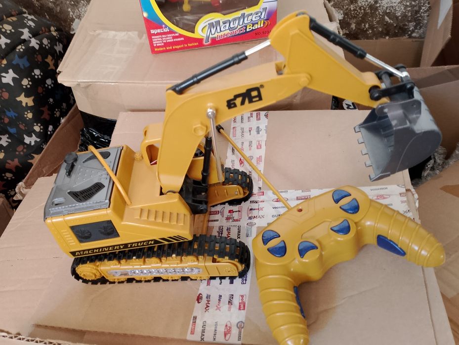 Koparka zdalnie sterowana