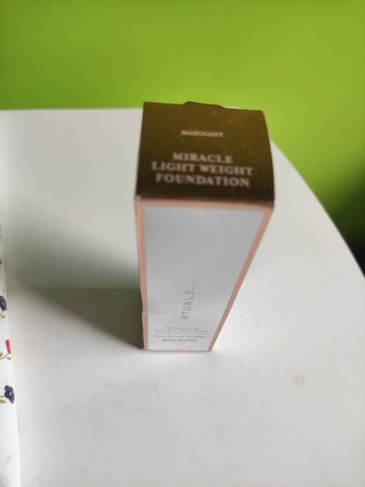 Base para peles escuras Rituals