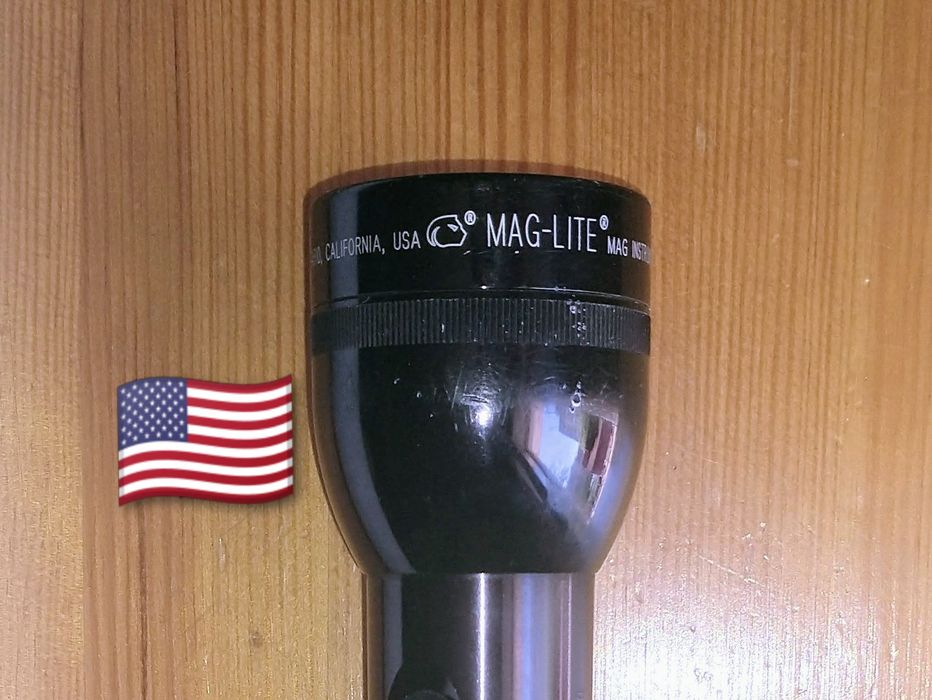 ᕕ( ᐛ )ᕗ Latarka MAG-LITE 32 cm, oryginalna USA.