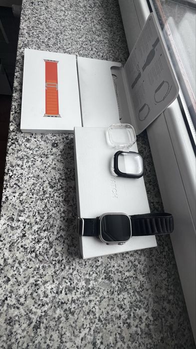 Smartwatch Apple Watch Ultra 49mm titanium cellular lite-jak nowy