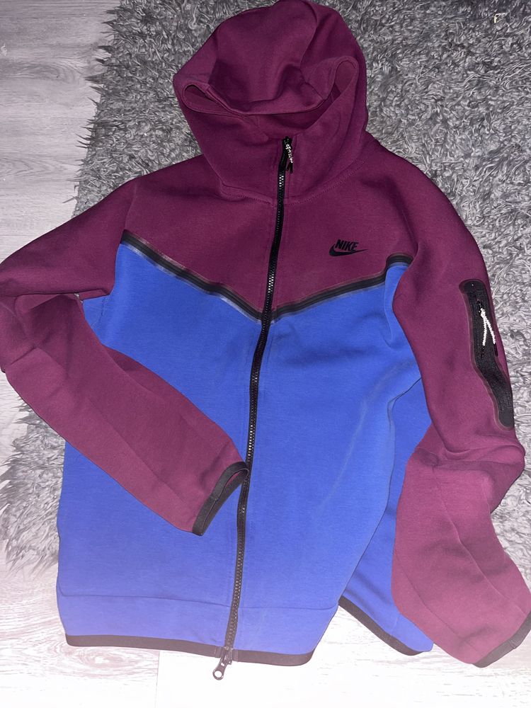 Bluza nike tech fleece rozmiar M