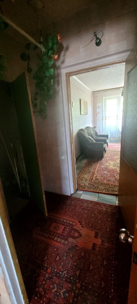 Продам 3-х кімнатну квартиру