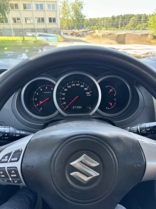 Suzuki Grand Vitara 2006 рік 1.9 дизель,механіка,повний привід!