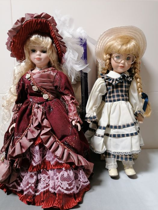 Bonecas de porcelana Novas