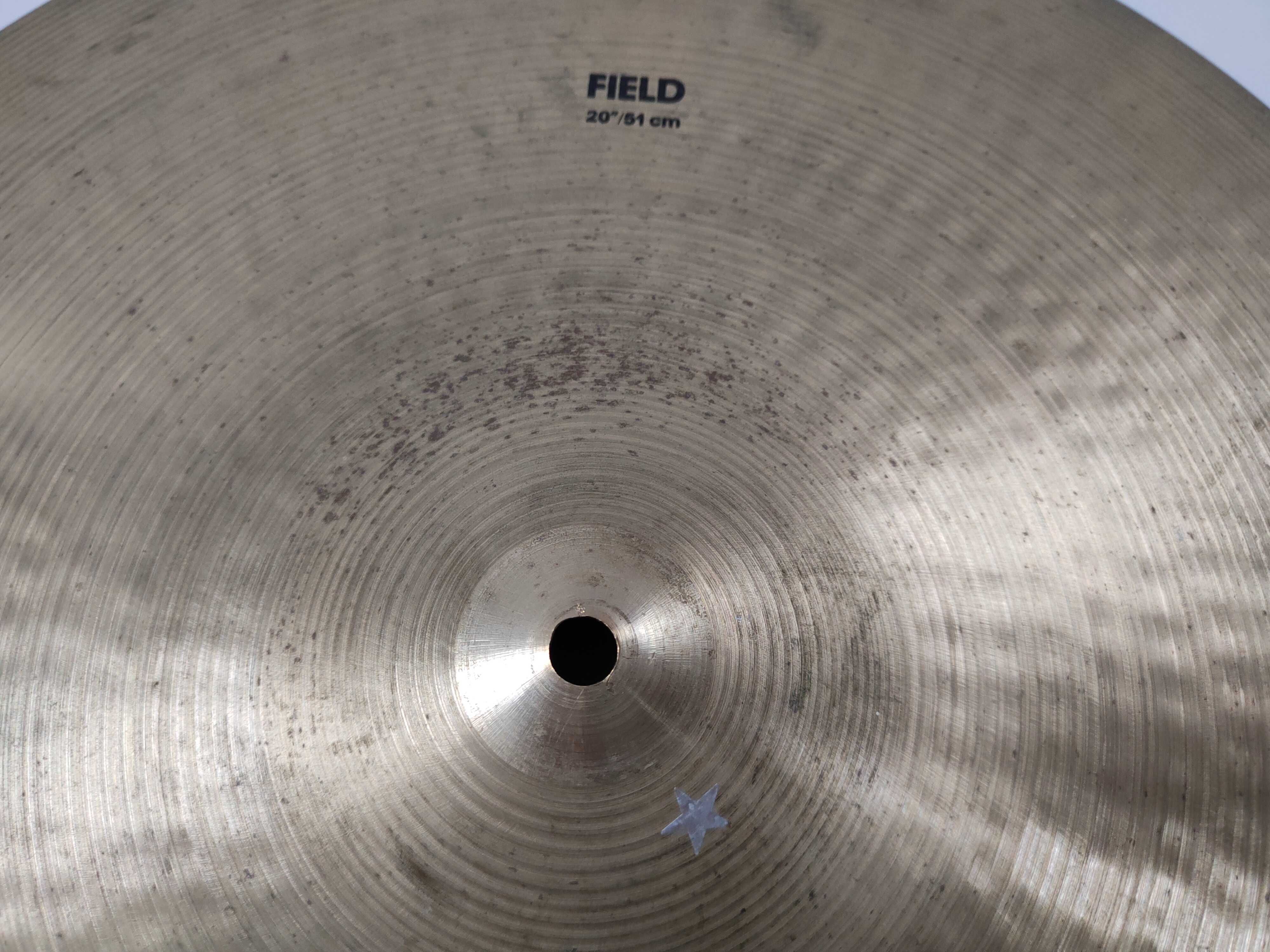 Talerz Zildjian Avedis Field Ride 20"