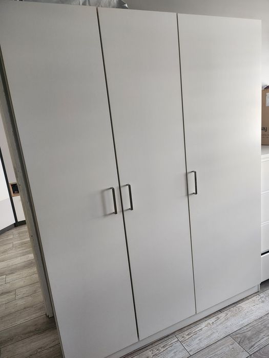 Szafa Ikea wys.180 szer 140 głębokość 50