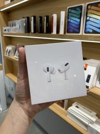 Apple AirPods Pro iPhone (MWP22) (iPeople "Lavina Mall")