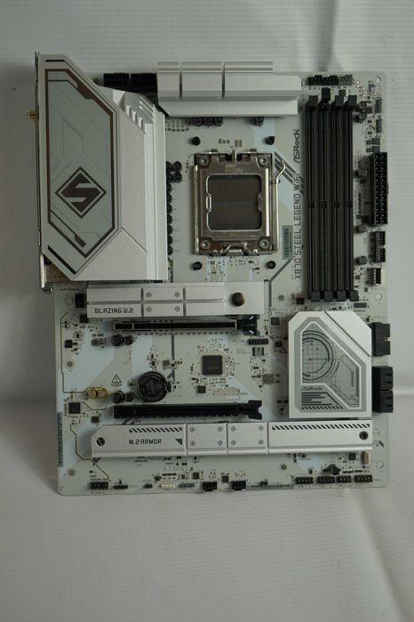 Материнська плата Asrock X870 STEEL LEGEND WIFI AM5 AMD