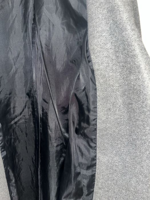 Пальто жіноче сіре