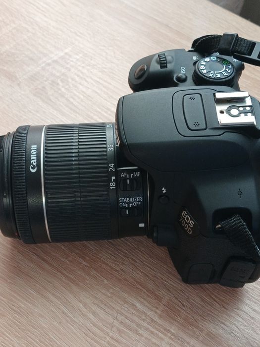Ідеальний для новачків Canon 700d