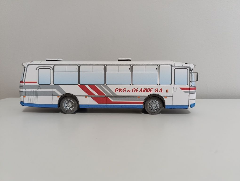 Model kartonowy duży autobus miejski Autosan H9  skala 1:43- tag cięża