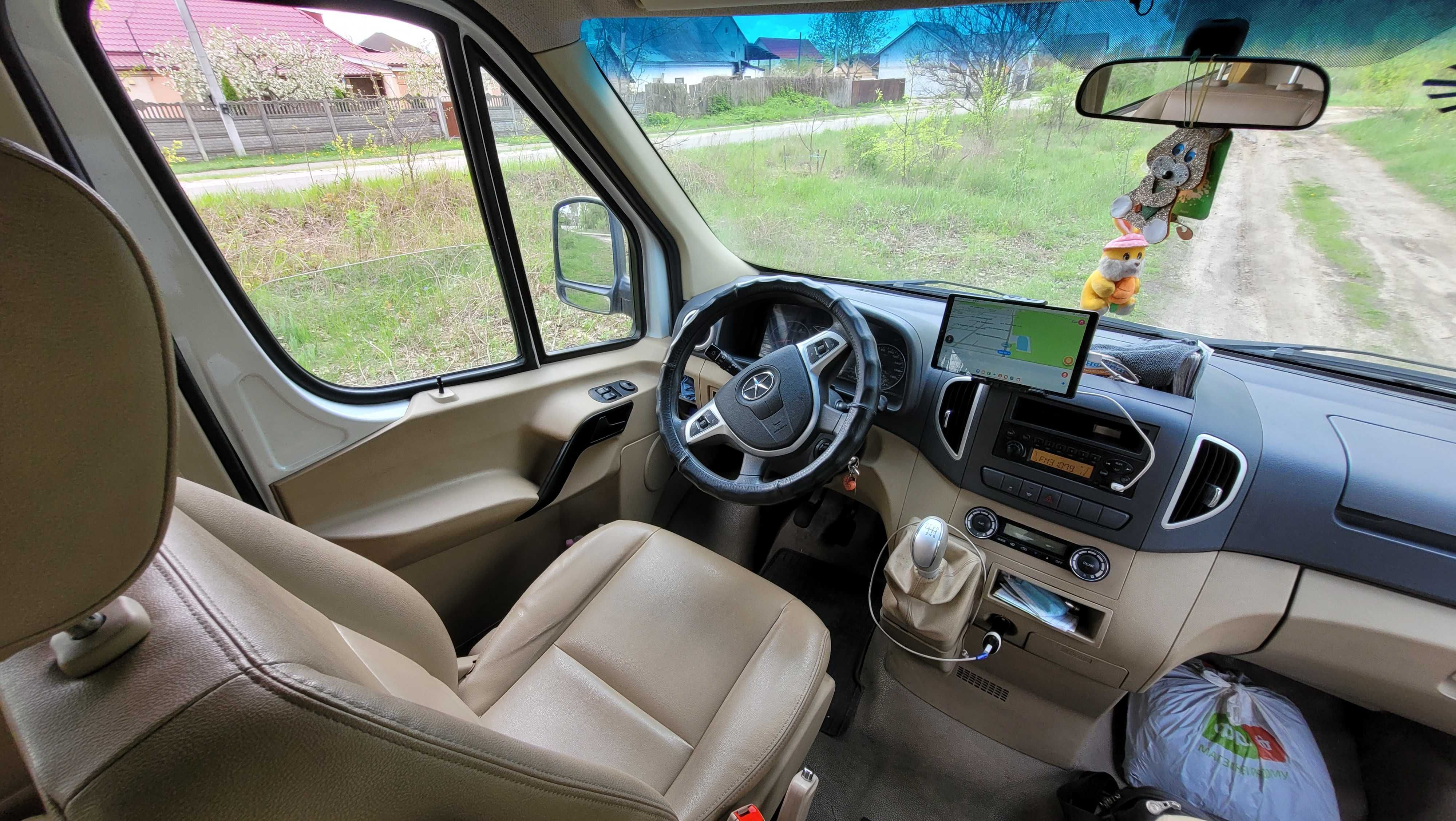 Пасажирський мікроавтобус JAC HK 6604 2021