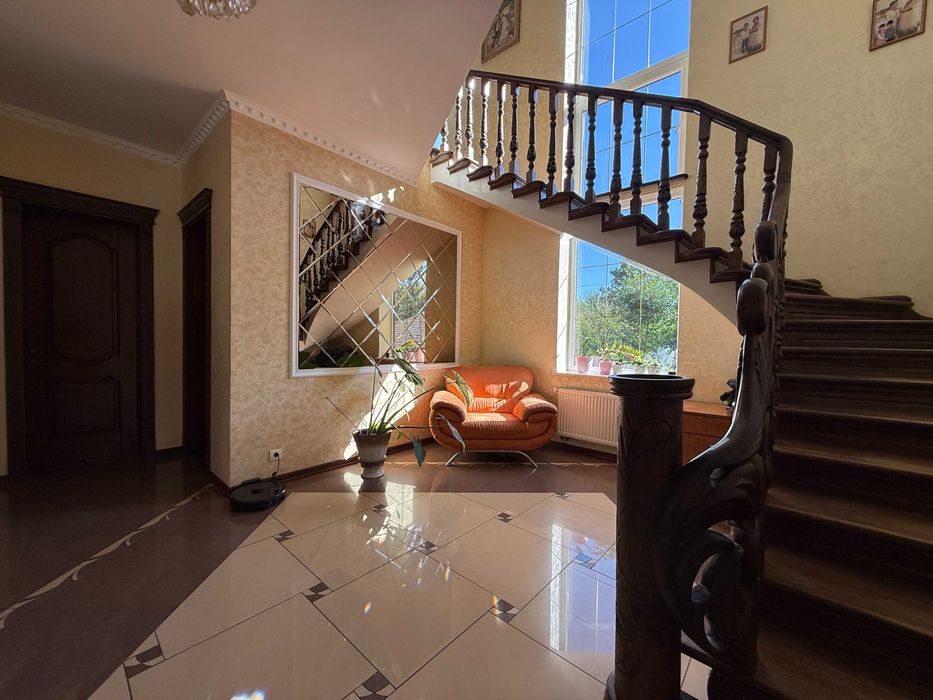 Оренда будинку у с. Басівка з євроремонтом