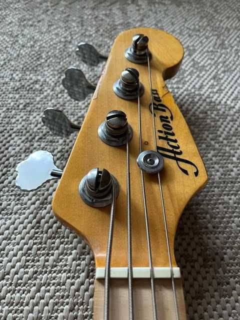 Musima Precision - gitara basowa. Zamienię na Bose S1.