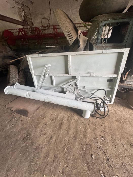 Самоскидний кузов ЗІЛ 130 з гідропідйомником