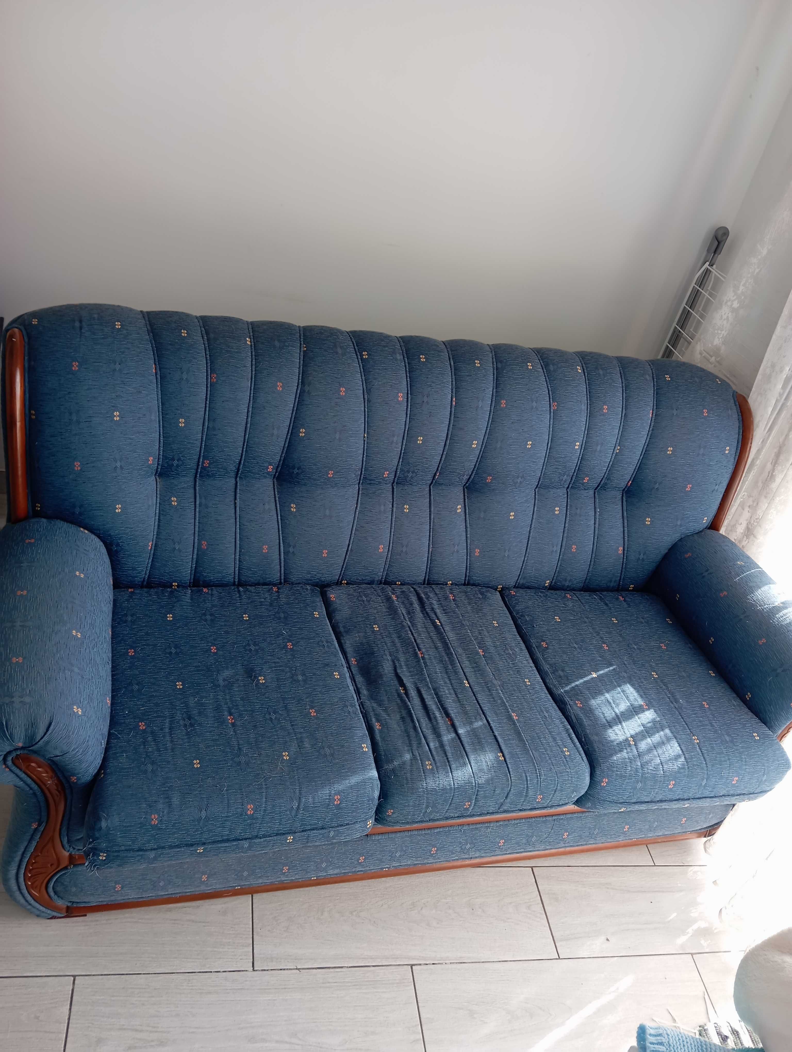 Sofa azul, em muito bom estado