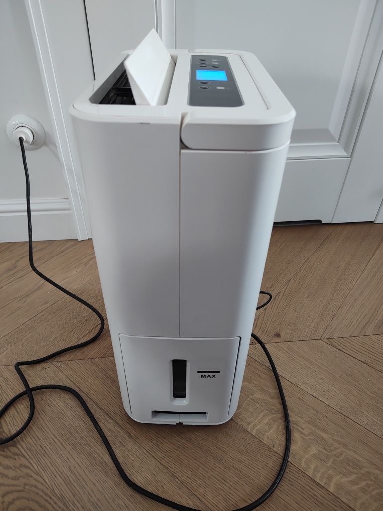 Osuszacz powietrza Blyss 16 l/24 h - nowy 800zl, automatyczny
