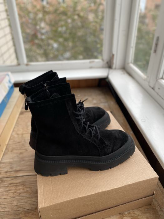 Ботинки замшеві демісезон 39