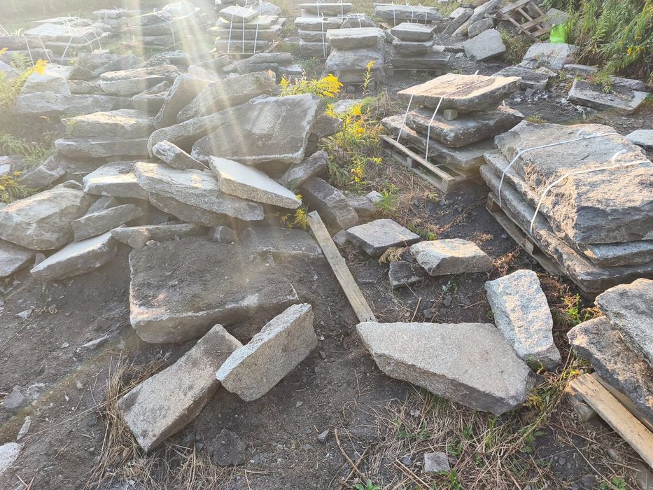 Stare rustykalne płyty granitowe 200 m2