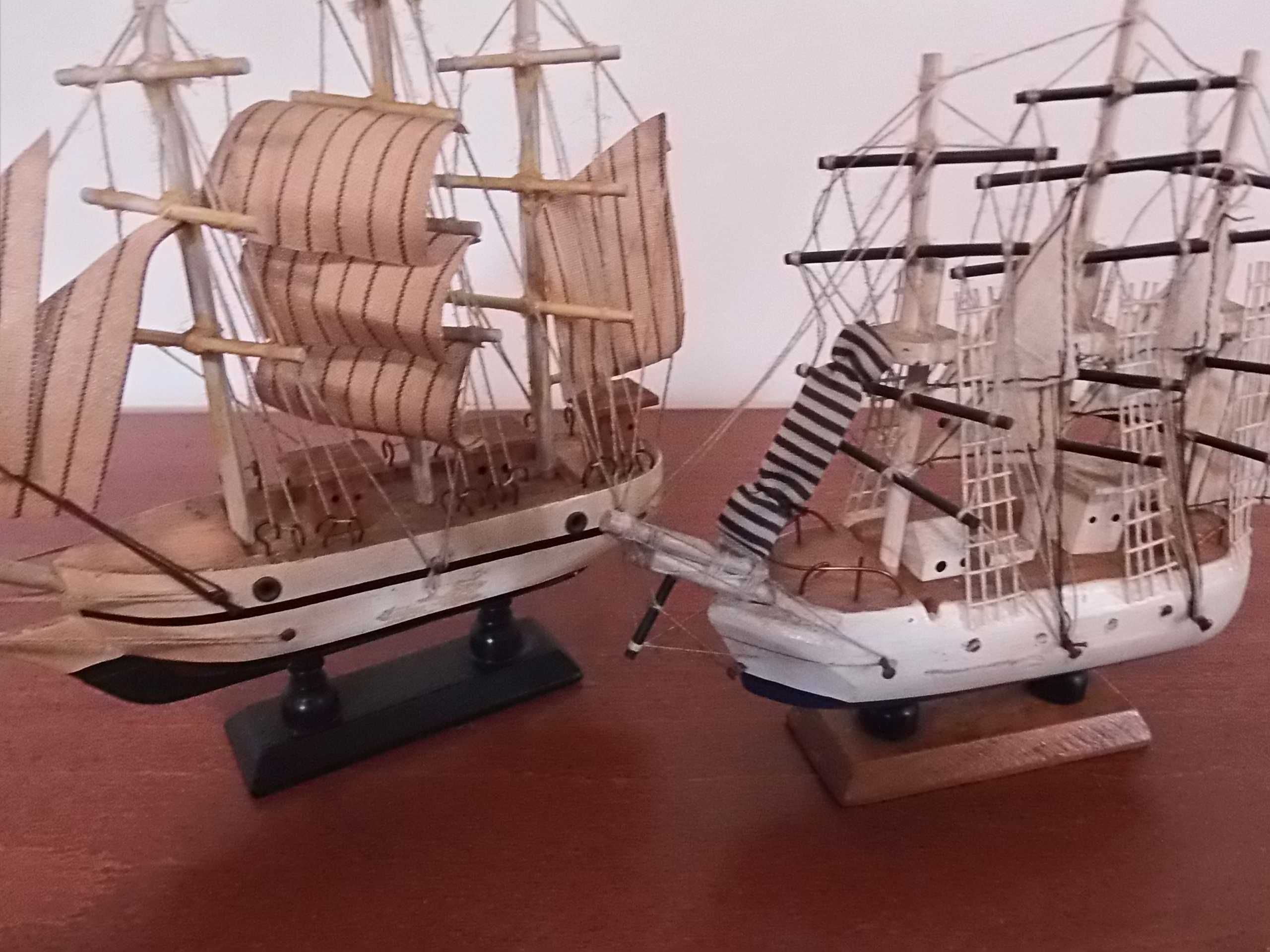 Barcos em madeira