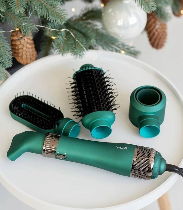 Фен-щетка для укладки волос VGR V-493 с насадками