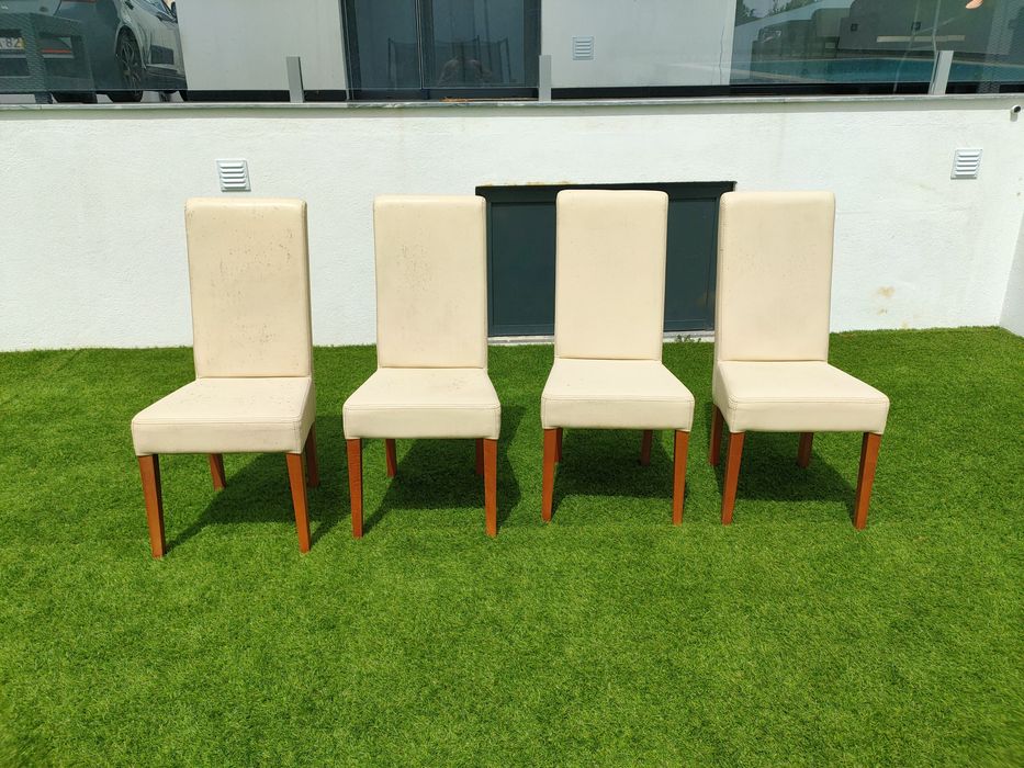 Cadeiras de sala de jantar