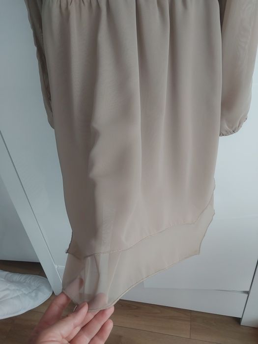Sukienka beżowa Bodyflirt r. 38