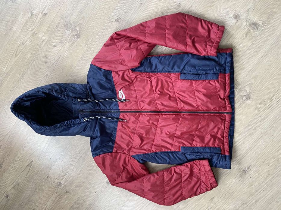 Nike куртка курточка весняна