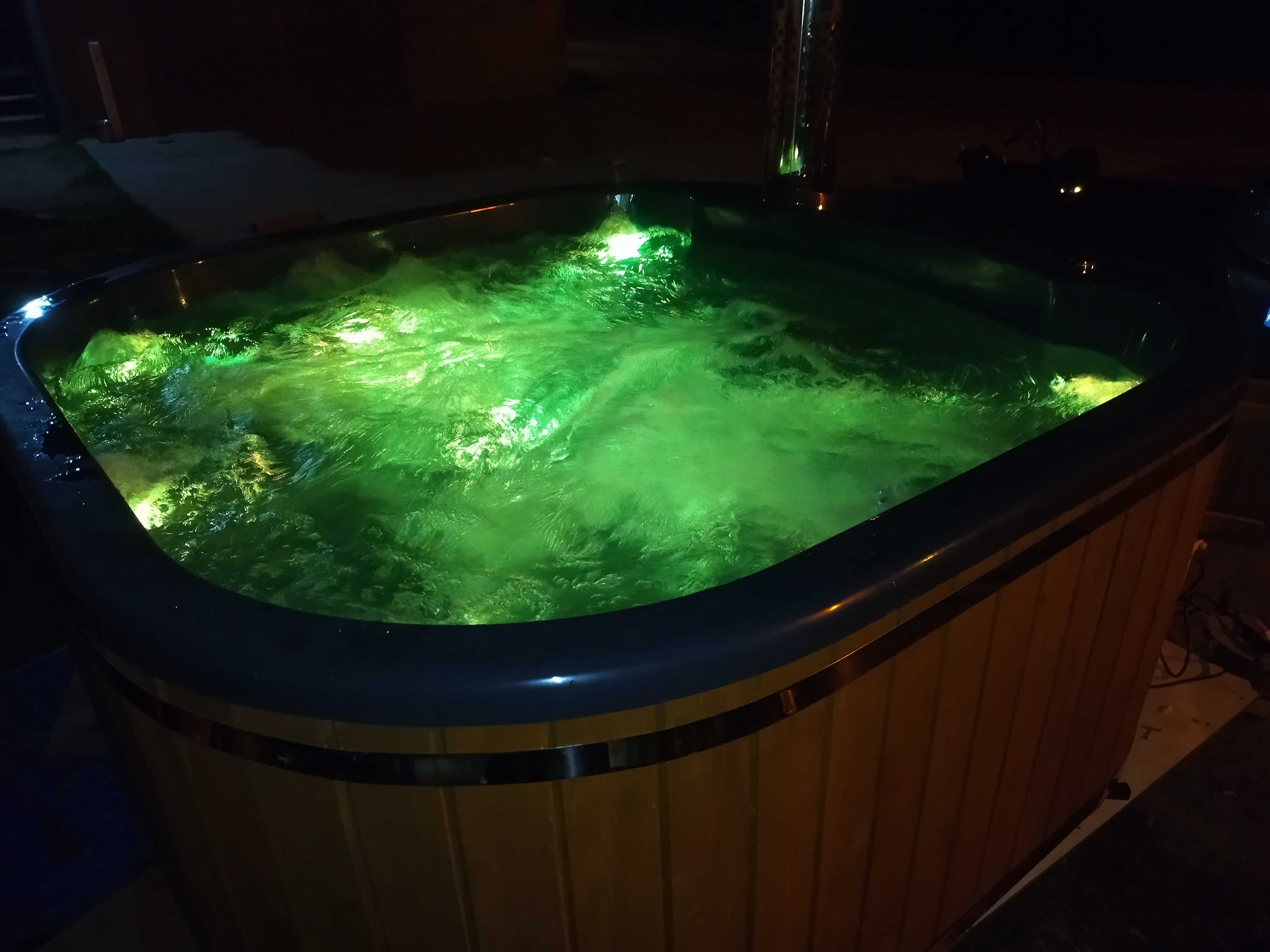 JACUZZI z piecem na drewno, hydromasaż, aeromasaż,kons.metalowa,LED