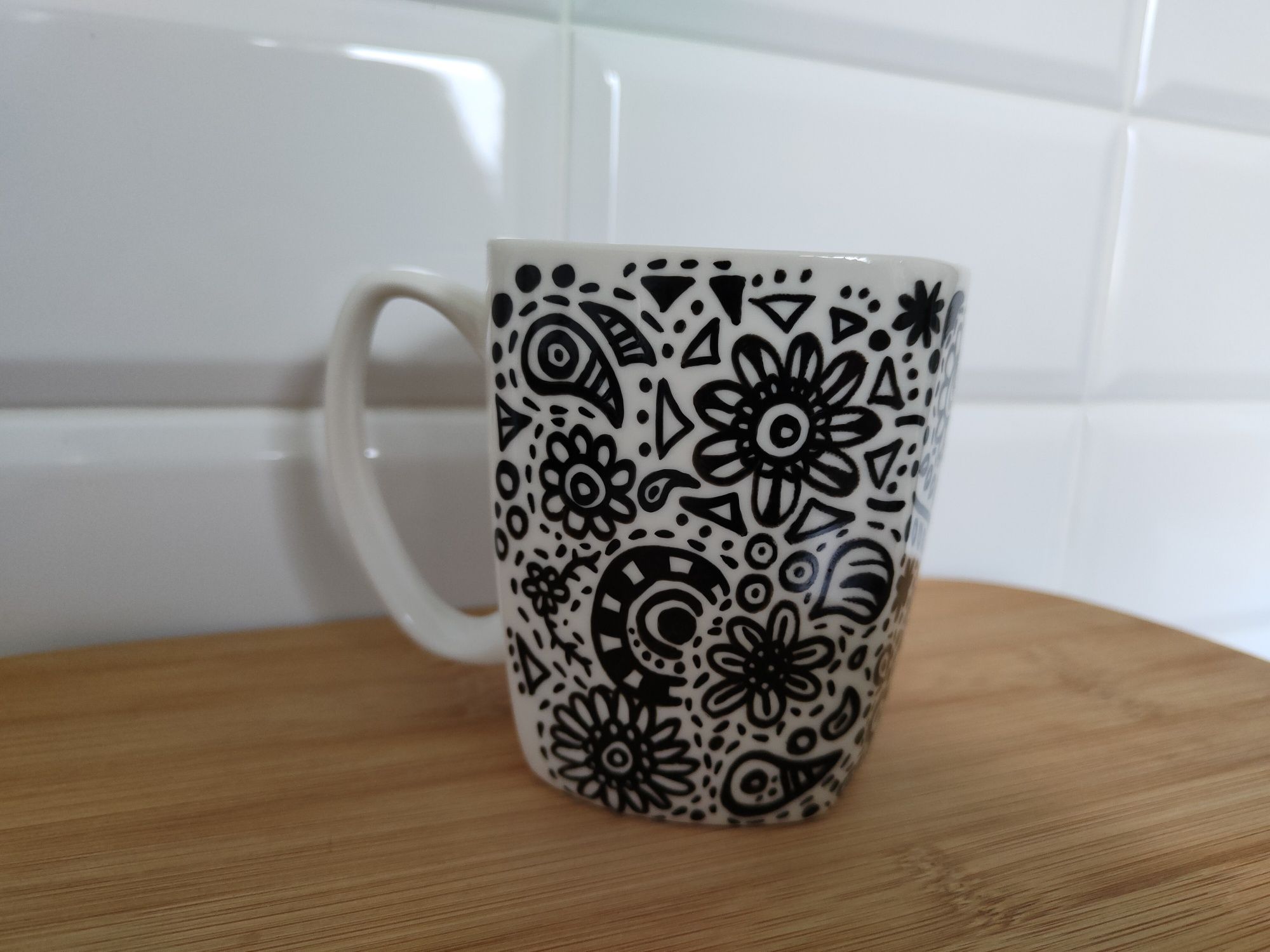 Kubek wzorzysty ceramiczny